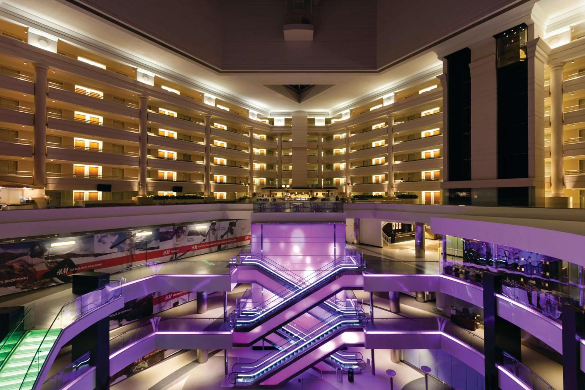 Embassy Suites By Hilton Washington Dc Chevy Chase Pavilion Exterior photo